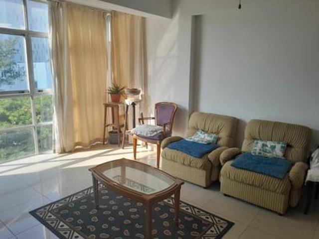 one and half bedroom
