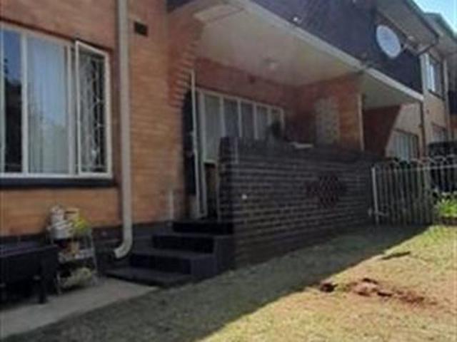 Apartment / Flat in Parkhill Gardens