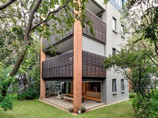 Apartment / Flat in Steyn City
