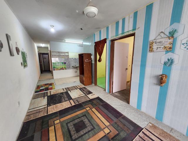 Apartment flora damansara blok b high floor sesuai utk sewa unit bersh