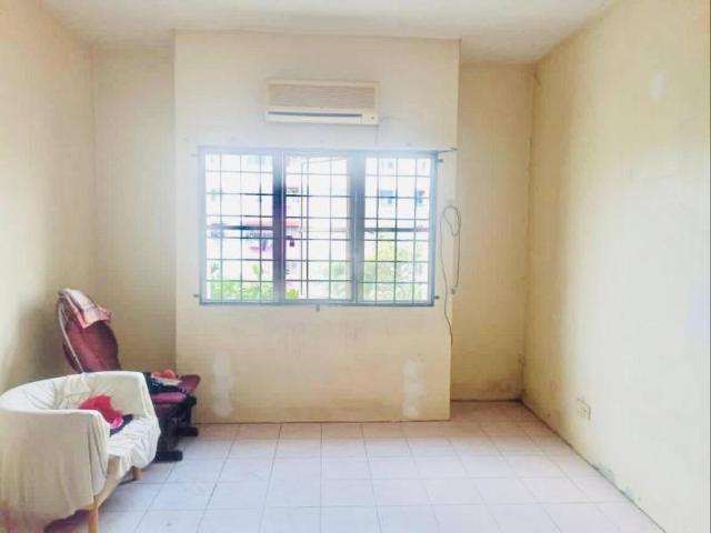 Apartment Flora Taman Subang Intan Seksyen U5 SHAH ALAM Selangor