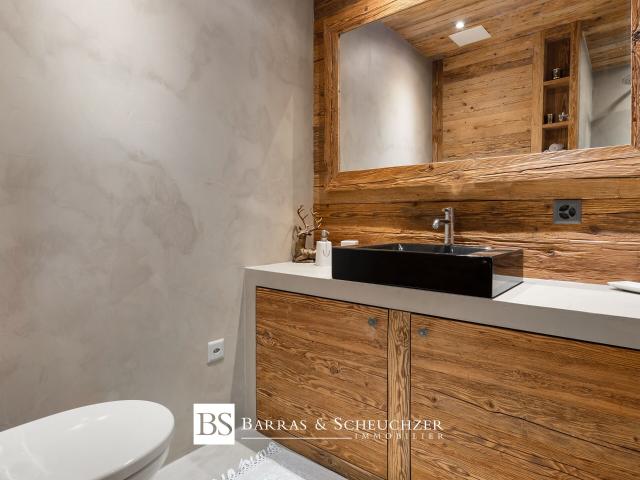 Apartment front & rear view with 4.5 rooms on sale in Crans Ski in/Ski out Ref #5944 | dreamo. Ch