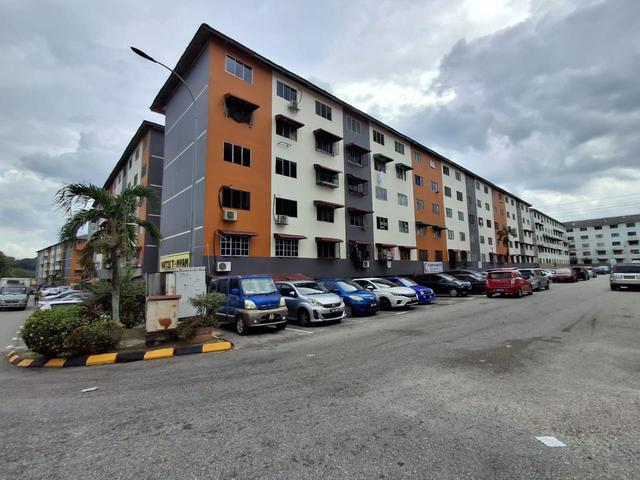 Apartment Kenanga Bukit Beruntung Rawang Selangor