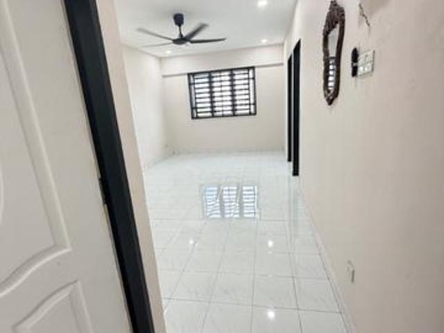Apartment hot area di jelutong penang untuk dijual