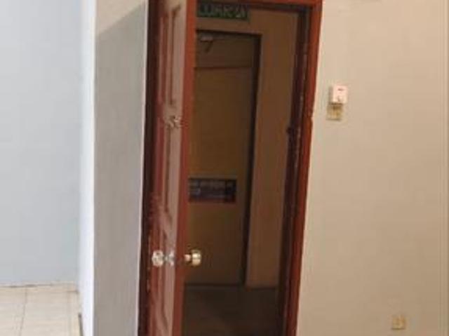 apartment hata square