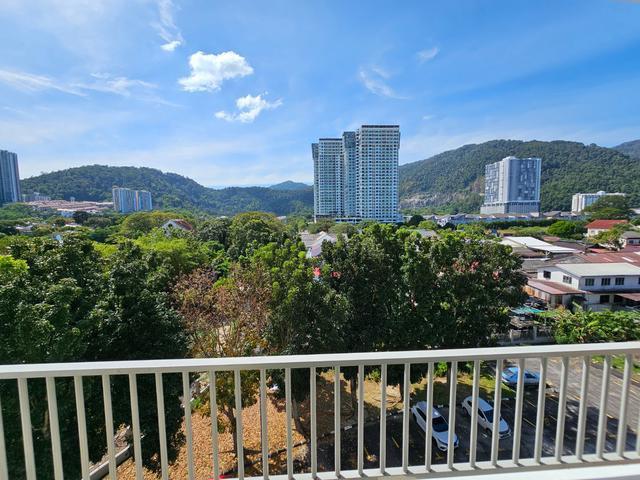 Apartment Hillside Garden Tanjung Bungah low density spacious