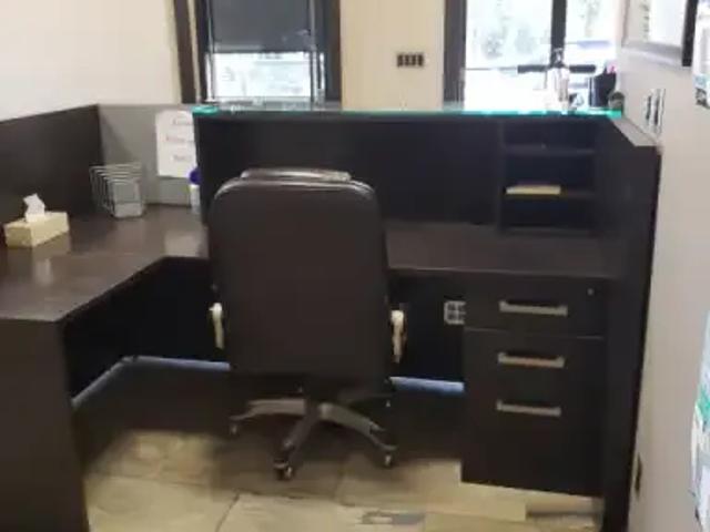 Apartment Hinton AB LS97602547