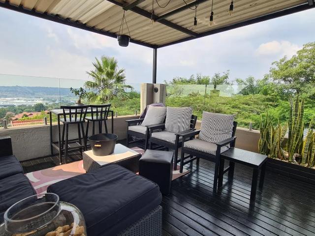 apartment in Constantia Kloof, Roodepoort, Gauteng