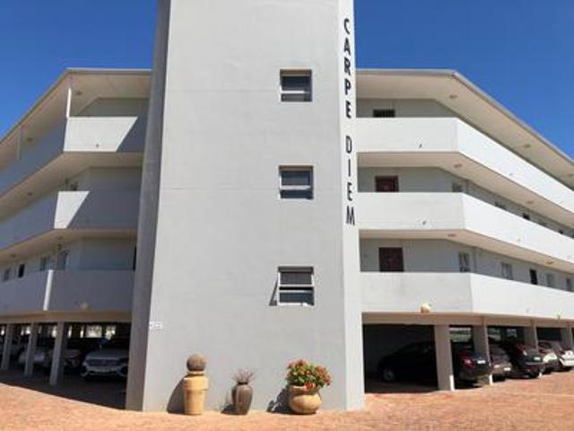 apartment in central melkbosstrand