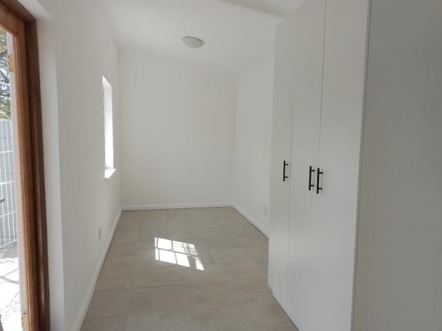 Apartment in Claremont