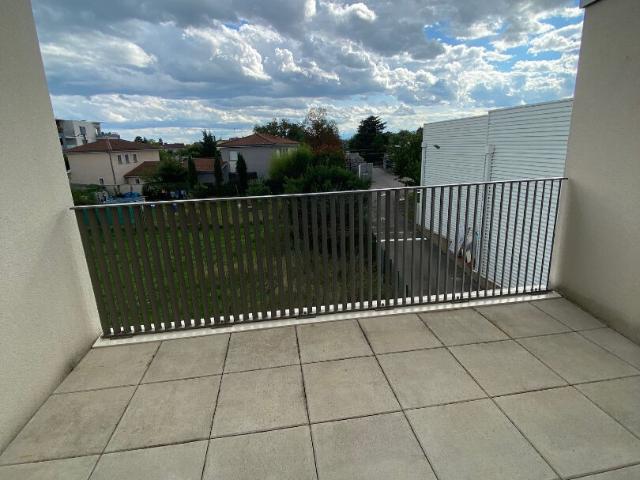 apartment in CRAPONNE