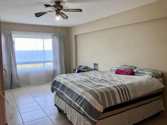 Apartment in Athlone Park For Sale