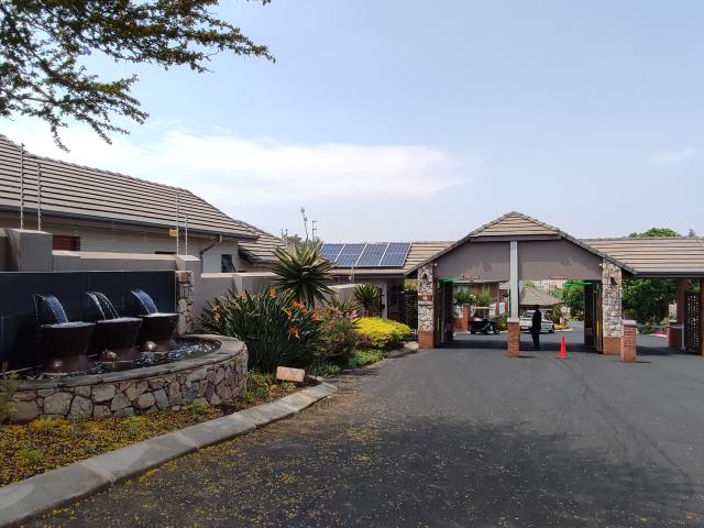 Apartment in Douglasdale