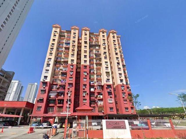 Apartment in Jelutong