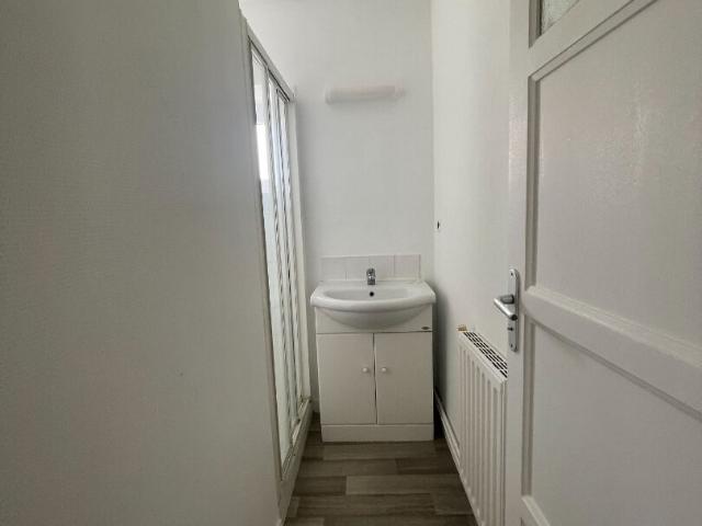 apartment in LE CHAMBON FEUGEROLLES