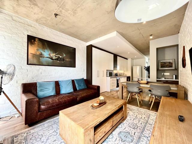 Apartment in Menlo Park