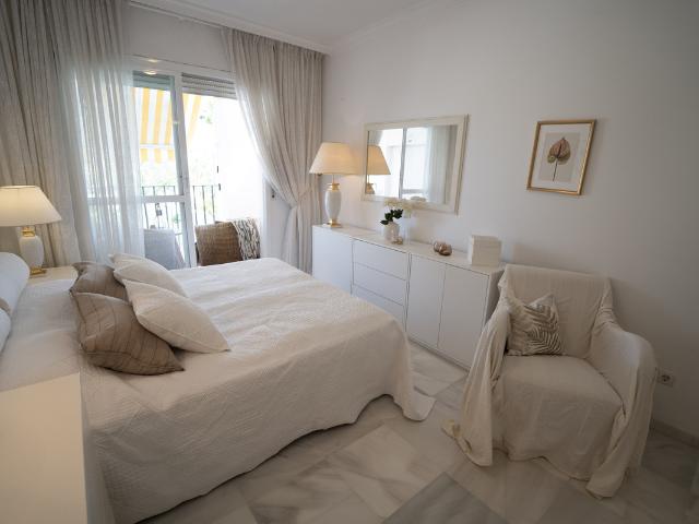 Apartment in Nueva Andalucía, Costa del Sol