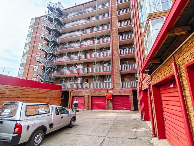 Apartment in Sunnyside