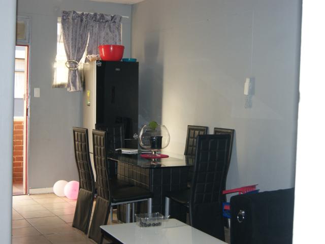 Apartment in Sunnyside