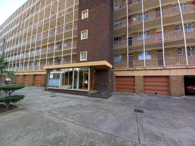 Apartment in Sunnyside