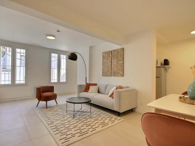 Apartment in Passage des Sablons, Les Lilas for 50 m² with 1 bedroom