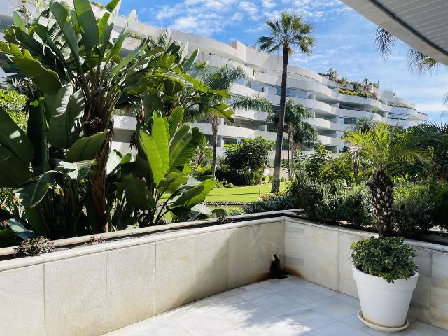 Apartment in Puerto Banús, Costa del Sol