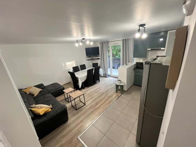 Apartment in Rue Ledru Rollin, Choisy le Roi for 72 m² with 3 bedrooms