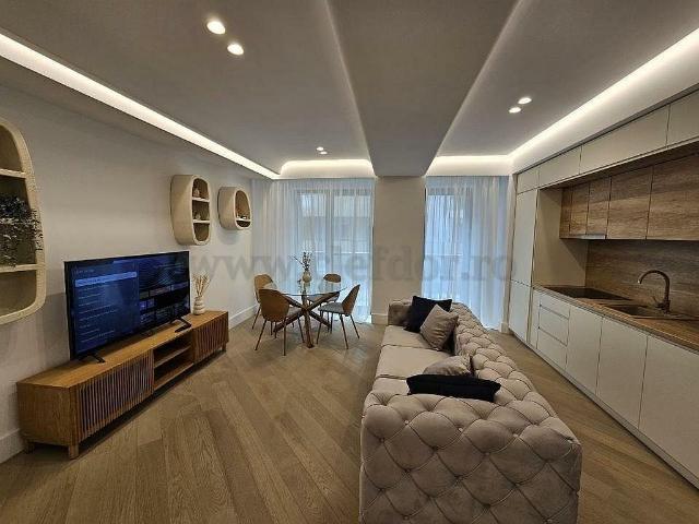 Apartment in the area of Iancu Nicolae Cambridge School