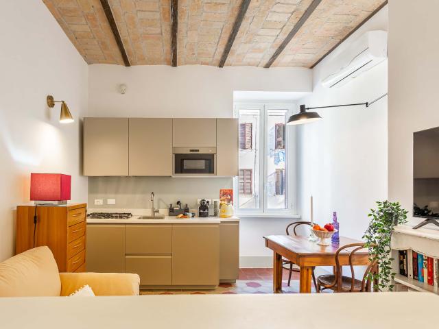Apartment in Via Aldo Manuzio, Roma for 72 m² with 2 bedrooms