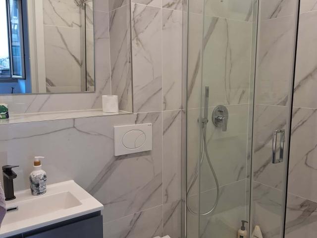 Apartment in Via Carlo Farini, Milano for 85 m² with 2 bedrooms
