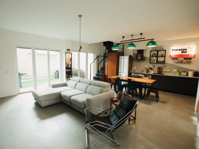 Apartment in Via Cristoforo Gluck, Milano for 125 m² with 2 bedrooms
