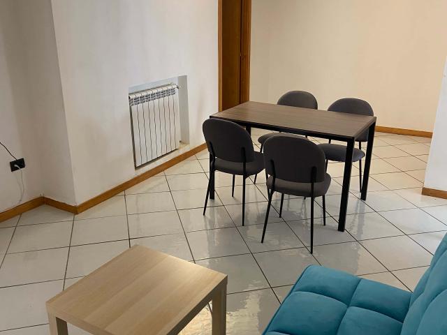 Apartment in Via dei Tribunali, Napoli for 90 m² with 2 bedrooms