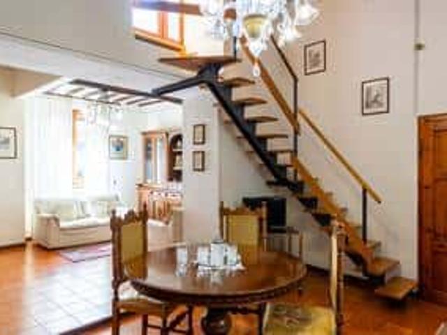Apartment in Via del Castello, Colle di Val d'Elsa for 100 m² with 2 bedrooms