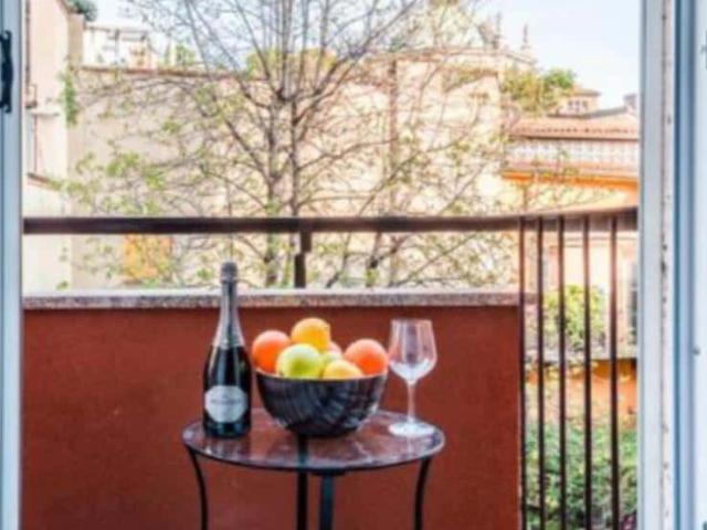 Apartment in Via Gian Giacomo Mora, Milano for 50 m² with 1 bedroom