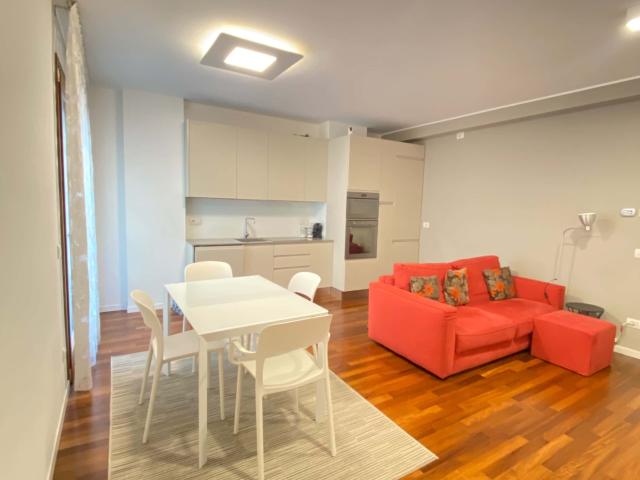 Apartment in Via Giacinto Gallina, Milano for 64 m² with 1 bedroom