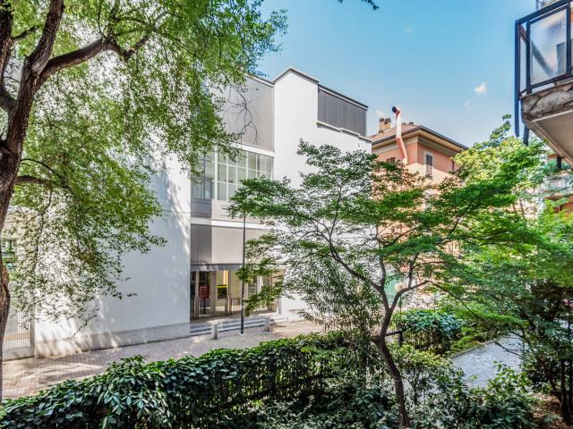 Apartment in Via Tommaso da Cazzaniga, Milano for 90 m² with 2 bedrooms