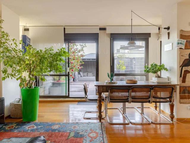 Apartment in Viale Andrea Palladio, Verona for 125 m² with 1 bedroom