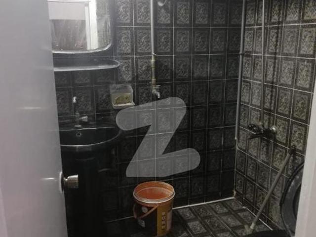 Apartment is available for rent 3 bedroom 1300 sq. FT DHA Phase 2 Extension