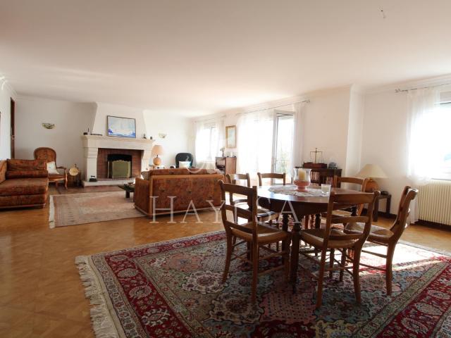 Apartment on sale in Geneva 200 m² | dreamo. Ch