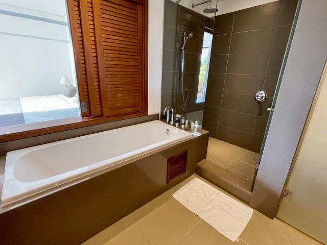 Apartment on sale in Roches Noires 510 m² | dreamo. Ch