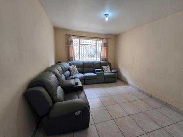 apartment on the market in overport.