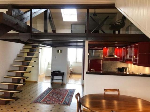 APARTMENT OF 4.5 ROOMS