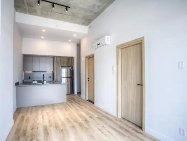 Apartment Outremont QC 100354052