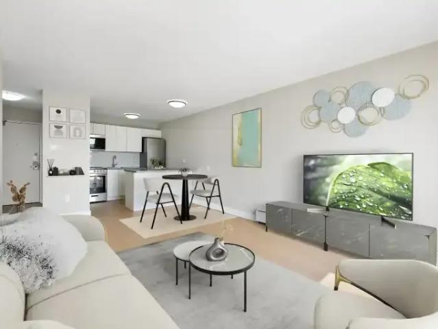 Apartment London ON LS102794814