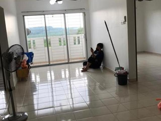 Apartment Laguna Biru for Sale