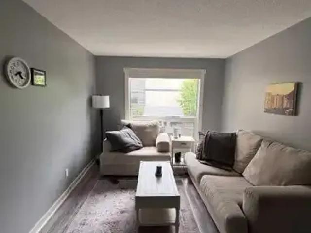 Apartment Lethbridge AB LS103119105