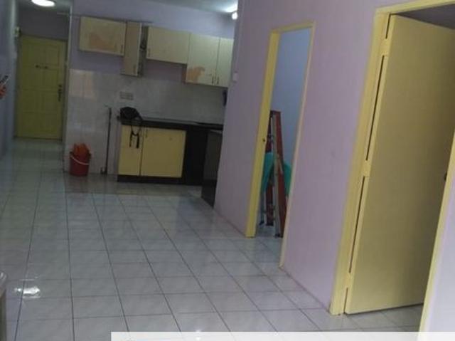 Apartment Lestari