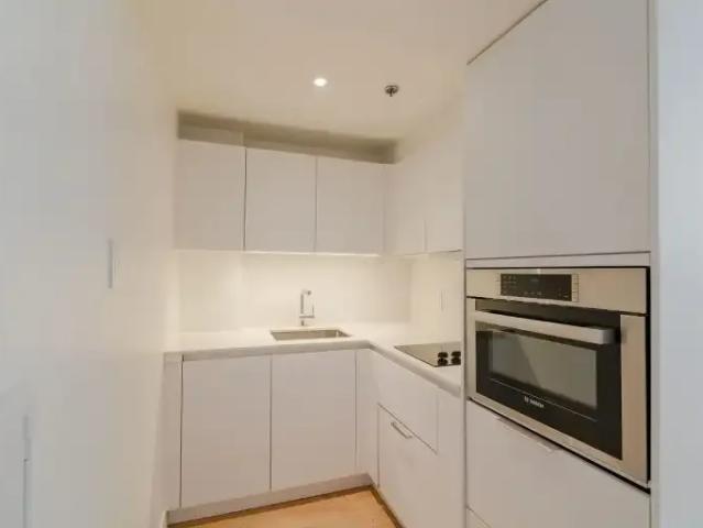 Apartment Montreal QC 103610985