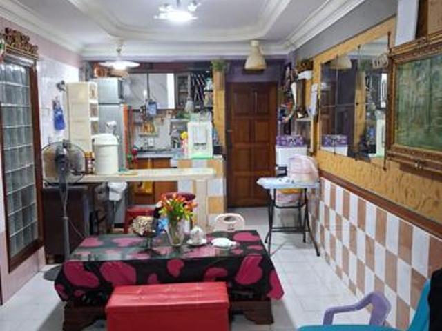 Apartment Mawar Taman Bunga Raya Bukit Beruntung Rawang Murah