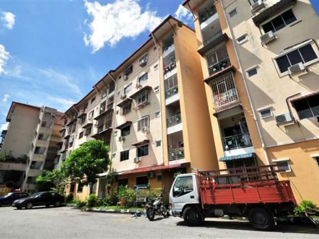 Apartment Mahkota 1, Kajang